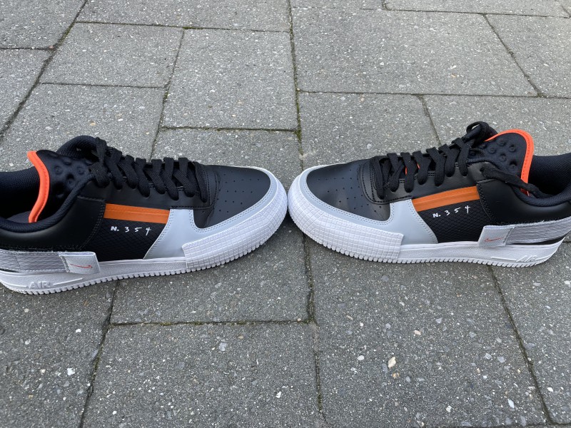 Nike Air Force 1 Black Hyper Crimson maat 45