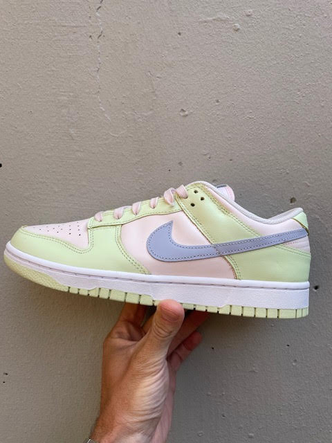 Nike Dunk Low 'Lime Ice' maat 43 te koop!