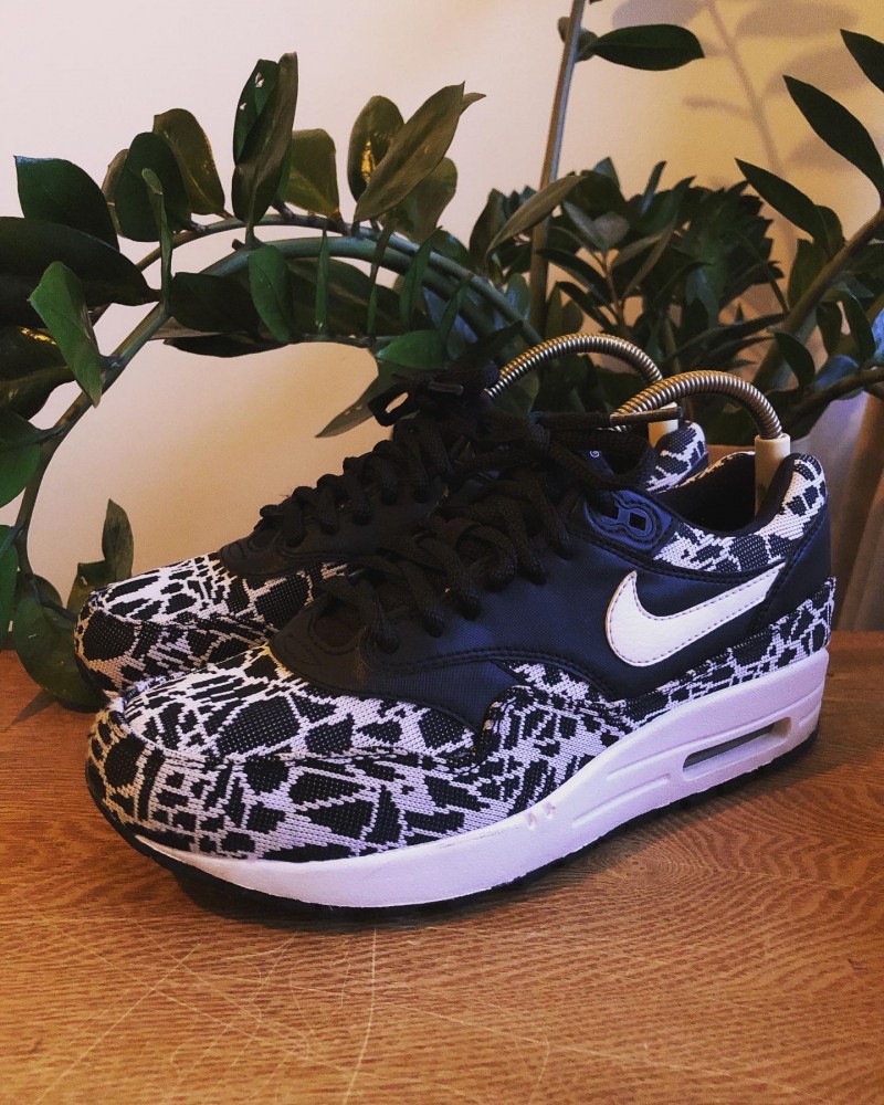Nike Air Max One Jacquard ''Black \u0026 White'' maat 37,5